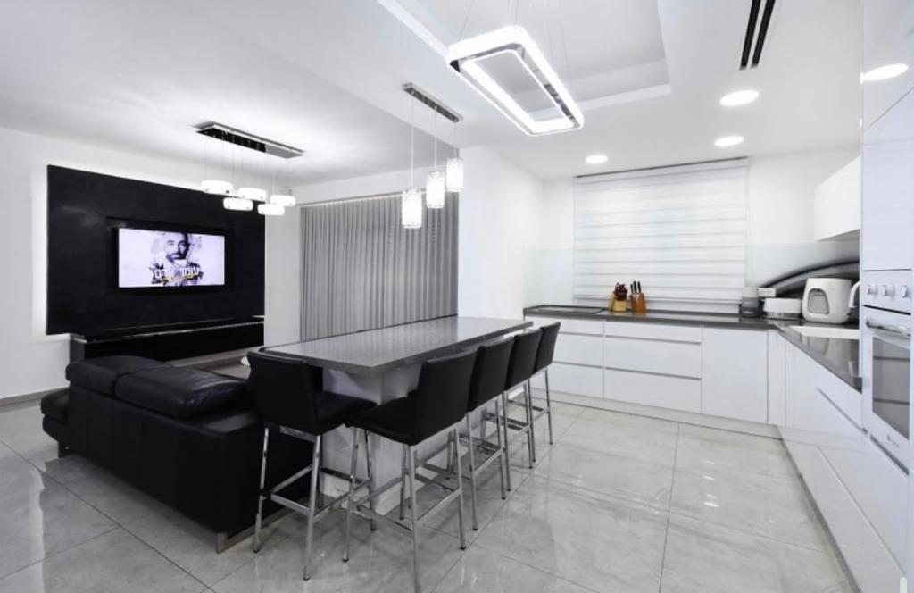 דירת קבלן רשלאצ